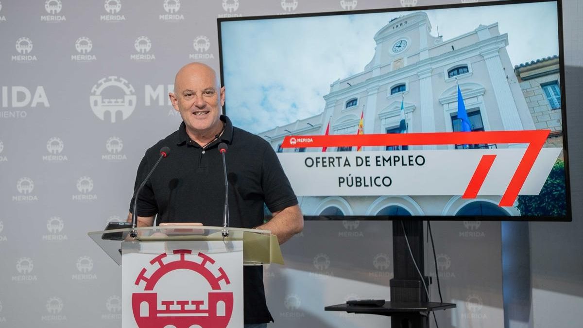 El delegado de Recursos Humanos, Julio César Fuster, este martes.