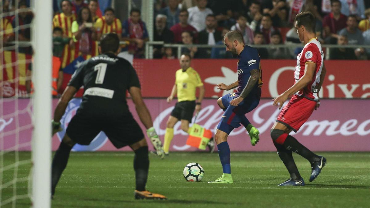 LALIGA | Girona-Barça (0-3): El gol de Gorka Iraizoz en propia puerta que puso el 0-2