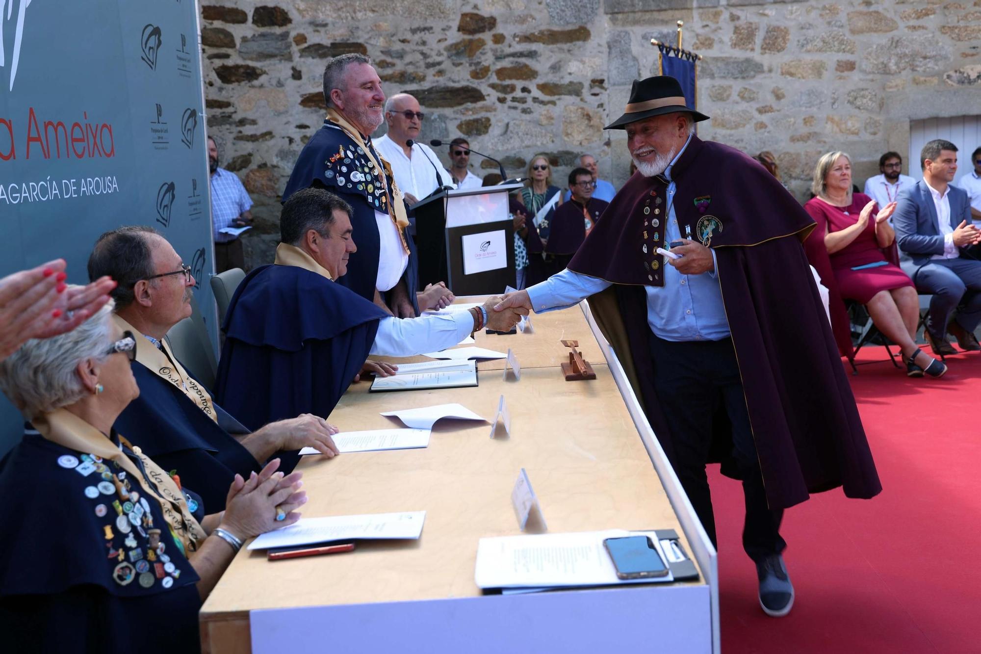 Un momento del XVII Capítulo da Orde da Ameixa de Carril.