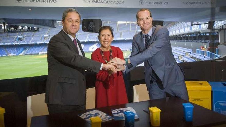 Tino Fernández, Bea Mato y Ángel Hervella.