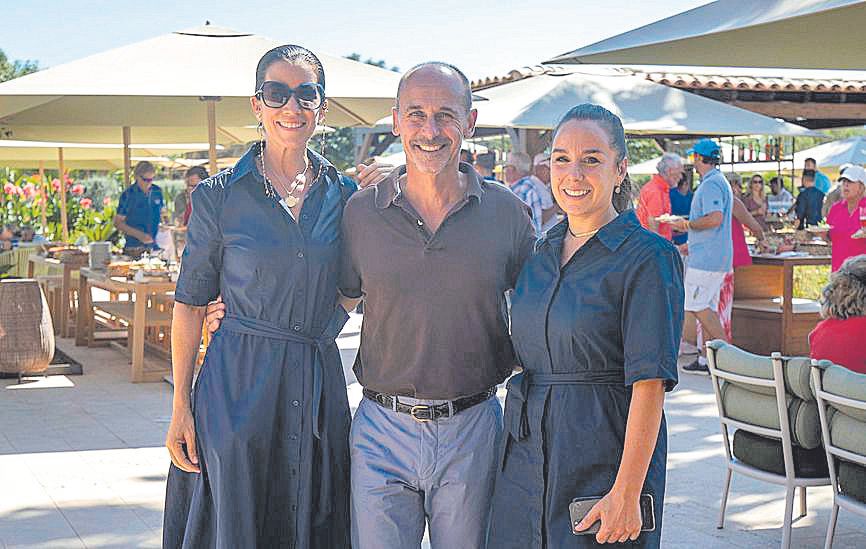 Mariana Chacón, Sebastián Oliver y María Cainzos.