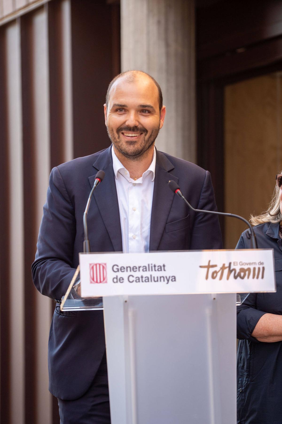 Inauguració del nou Cap de Sant Fruitós de Bages, Dr Pere Moran Medina, amb familiars i el conseller de presidència Albert Dalmau