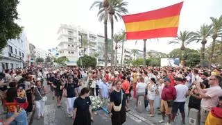 Tradiciones en Ibiza: El Mundial no puede con la procesión del Carmen