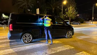 Operativo contra el transporte ilegal en Ibiza: más de la mitad de los taxistas pirata conducían drogados