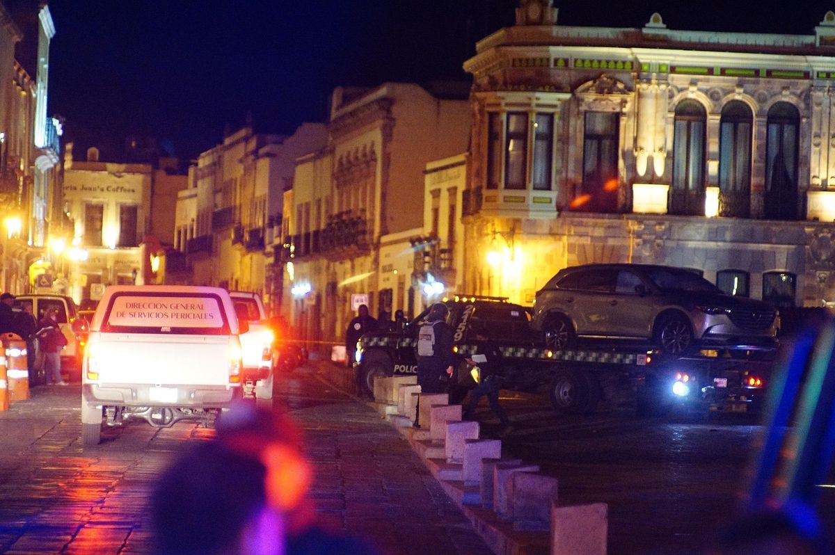Una camioneta amb deu cadàvers pertorba el Nadal a Zacatecas Una camioneta amb deu cadàvers pertorba el Nadal a Zacatecas
