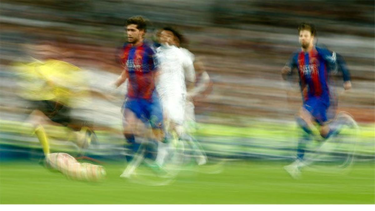 La espectacular carrera de Sergi Roberto en el gol de Messi