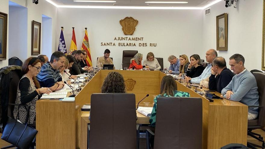 Alan Ripoll, portavoz del PSOE de Santa Eulària: "La gran mayoría de los inquilinos pagamos puntualmente, pero se mete mucho miedo con unos pocos"
