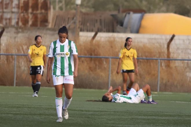 Córdoba CF Femenino-Cacereño | La eliminatoria de la Copa de la Reina, en imágenes