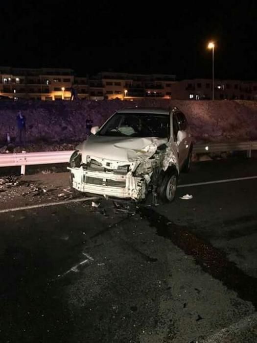 Tres heridos en una colisión frontal en Pájara (Fuerteventura)