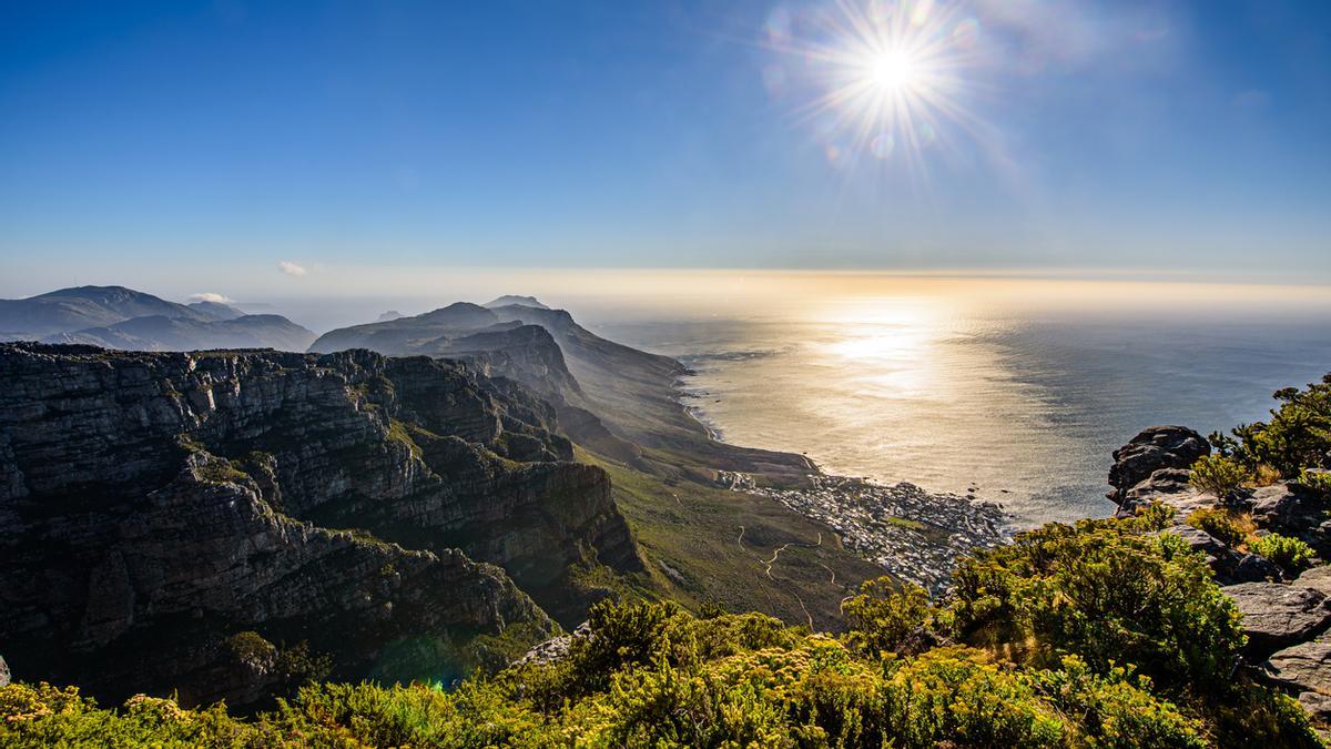 Vista de los Doce Apóstoles en Ciudad del Cabo desde la Montaña de la Mesa