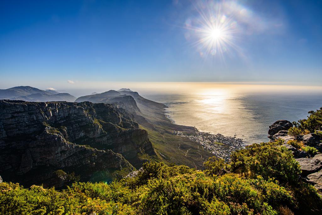 Vista de los Doce Apóstoles en Ciudad del Cabo desde la Montaña de la Mesa