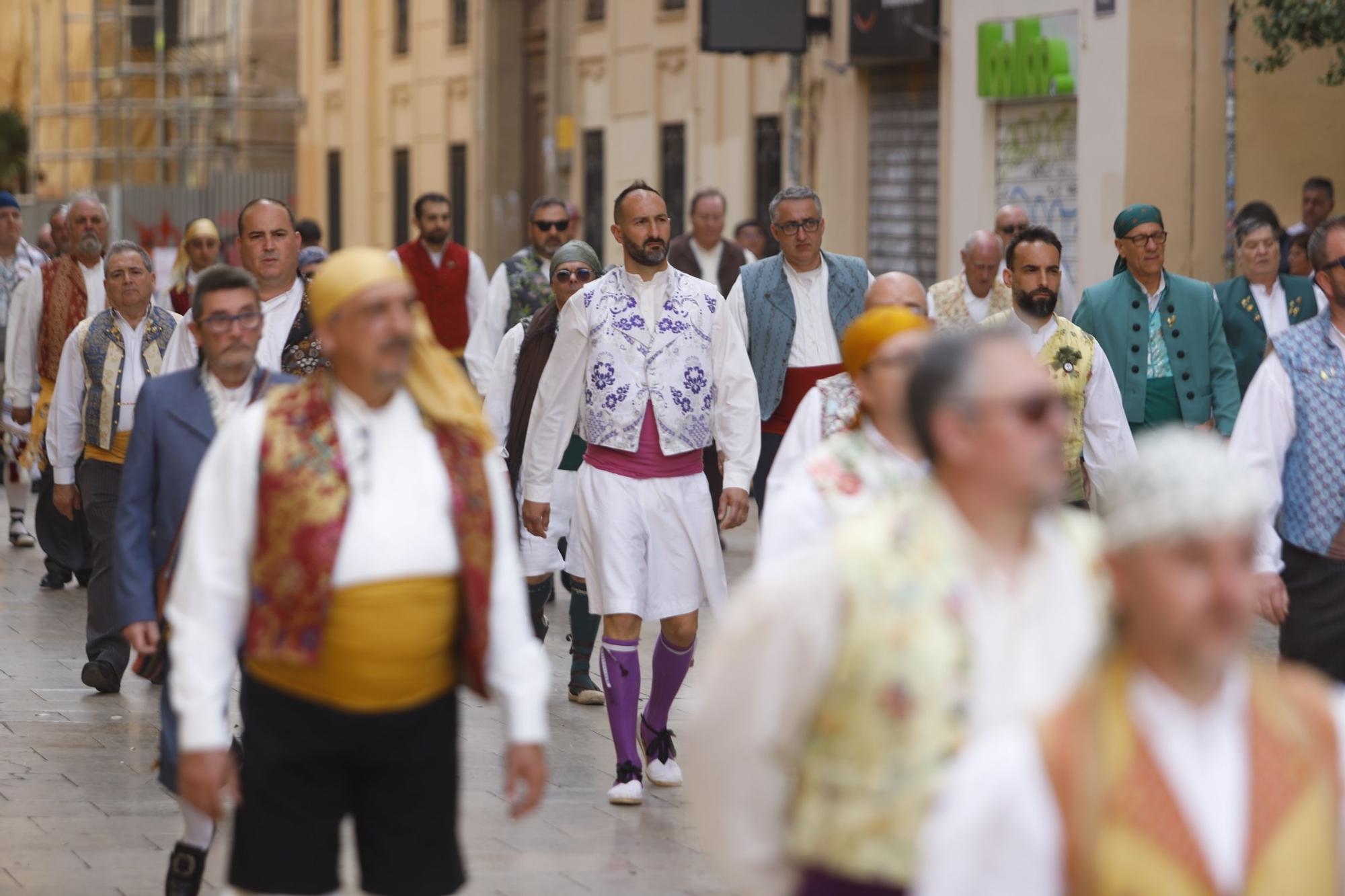 Búscate en el segundo día de la Ofrenda en la calle San Vicente hasta las 17 horas