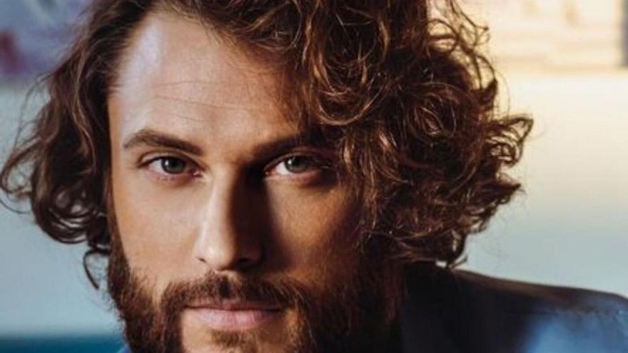 CC propone al tenor Airam Hernández como candidato a los Premios Canarias