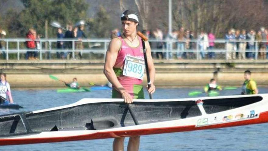 El palista zamorano tratará de competir por las medallas en la prueba del C2 que se disputa este viernes.