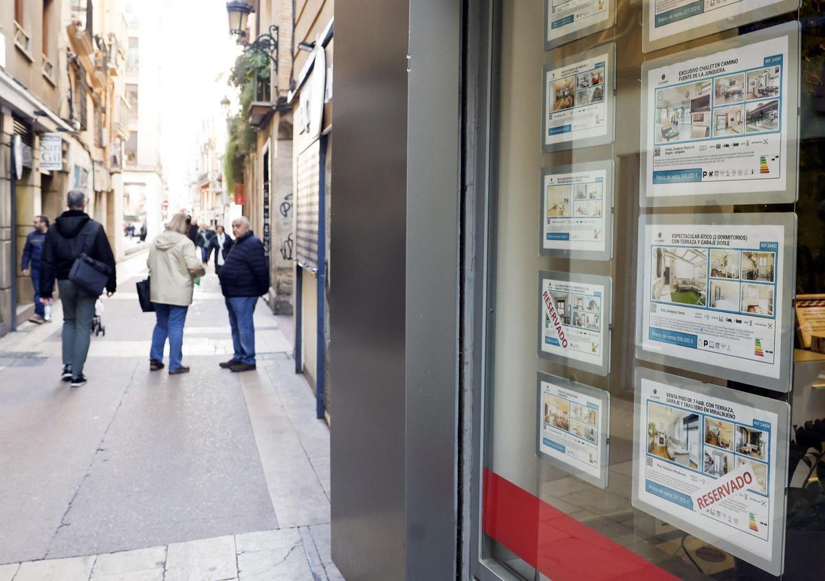 La compraventa de viviendas acentúa su caída en mayo al 7,3 % y suma cinco meses a la baja