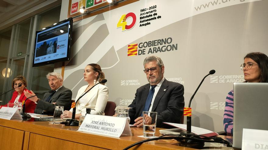 Estas son las áreas universitarias con más empleo y mejor pagadas en Aragón