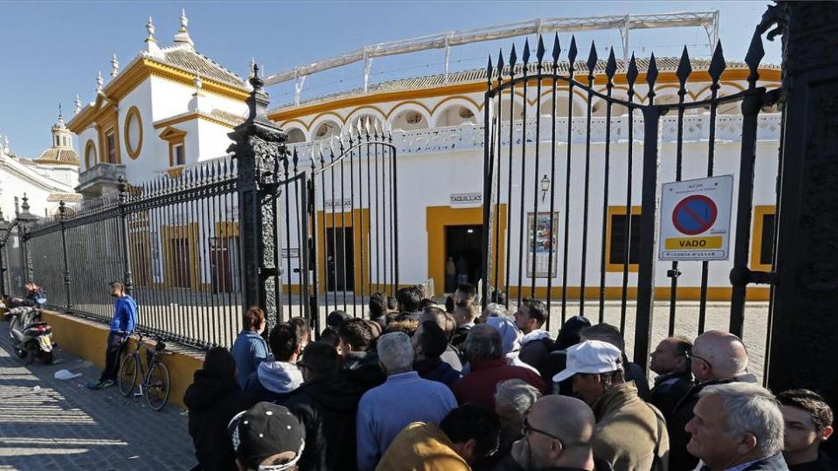 Imagen exterior de La Maestranza de Sevilla.