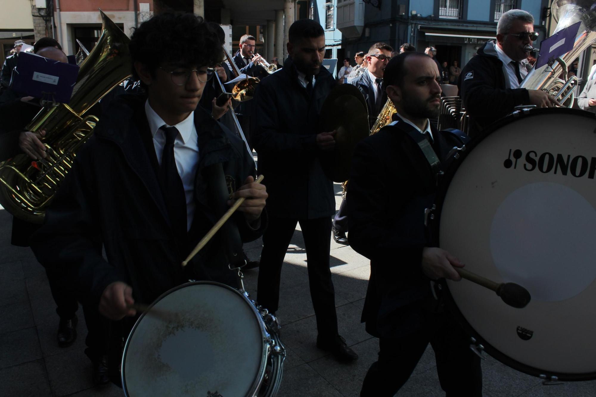 La procesión de La Venia, en imágenes