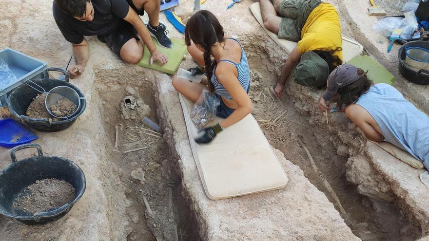 Las excavaciones en la Pobla d&#039;Ifach de Calp sacan a la luz más datos sobre la Puerta del Oeste