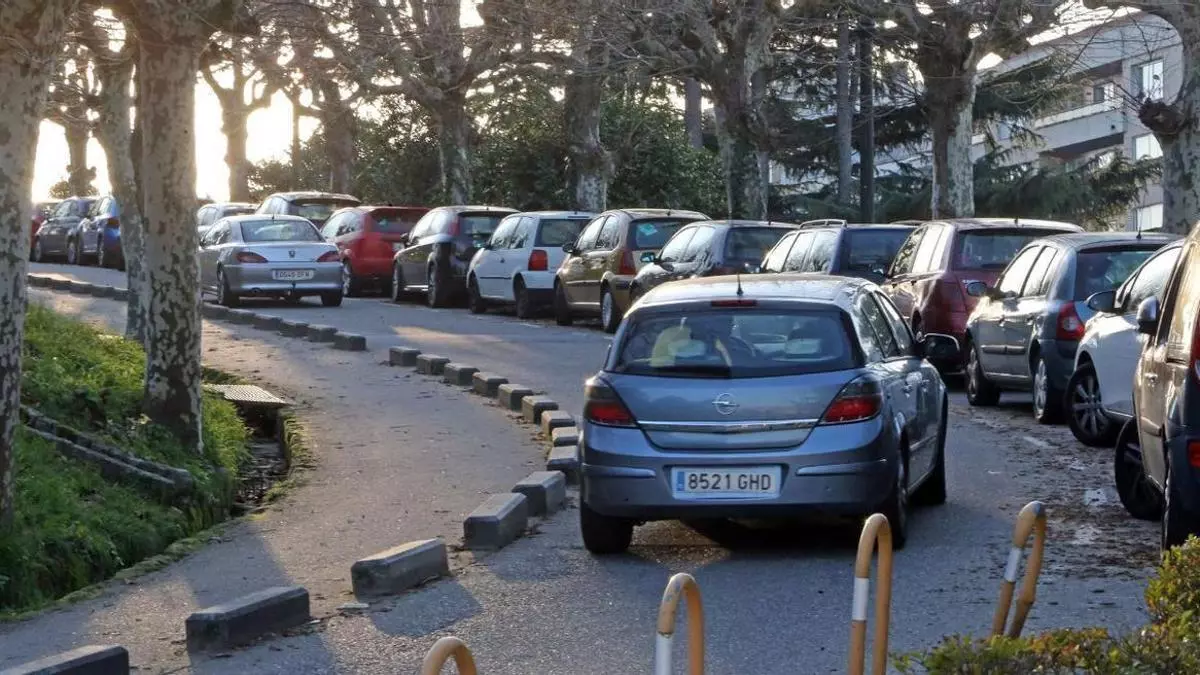 Sorprendido 'in fraganti' en Vigo por asaltar varios coches en O Castro