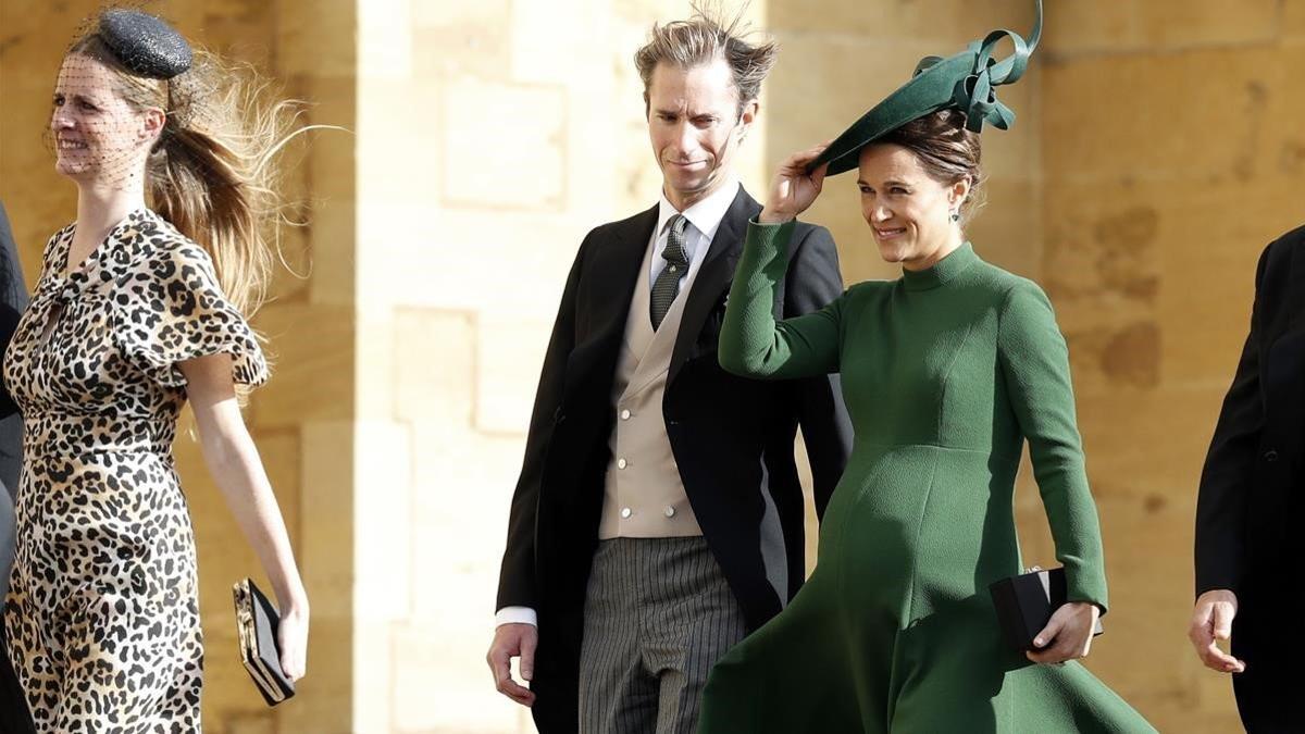 Pippa y su marido, James Matthews, llegan a la boda de la princesa Eugenia de York, el pasado 12 de octubre del 2018