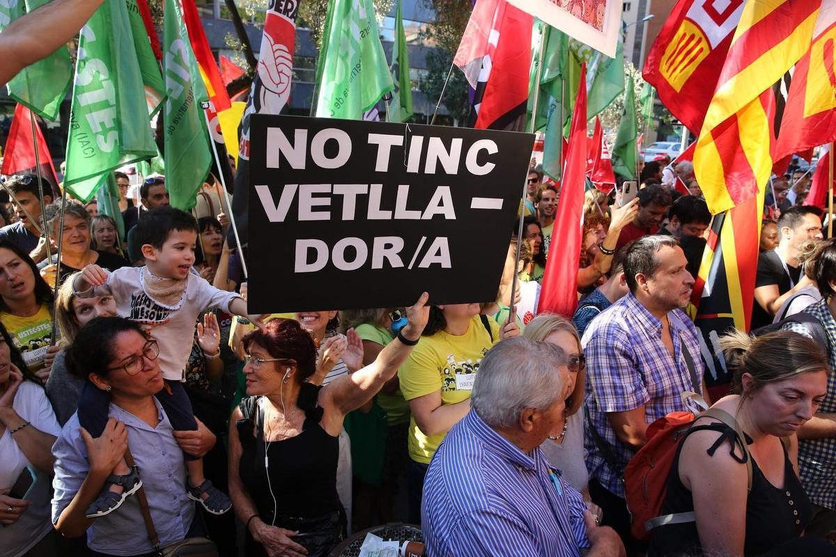 Manifestación para pedir más recursos para la escuela inclusiva