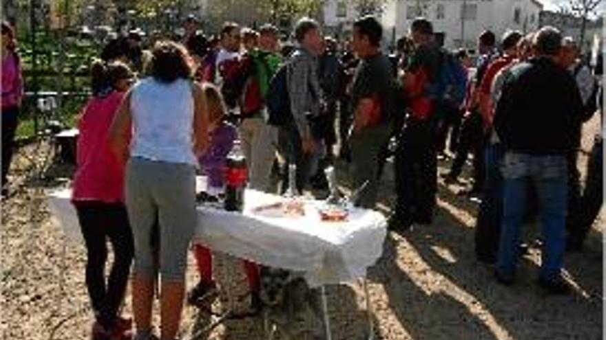 Alta participació a la Marxa de Porqueres