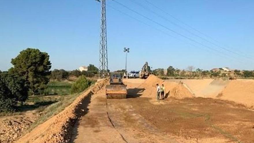 Los agricultores confían en cerrar la campaña sin restringir el riego