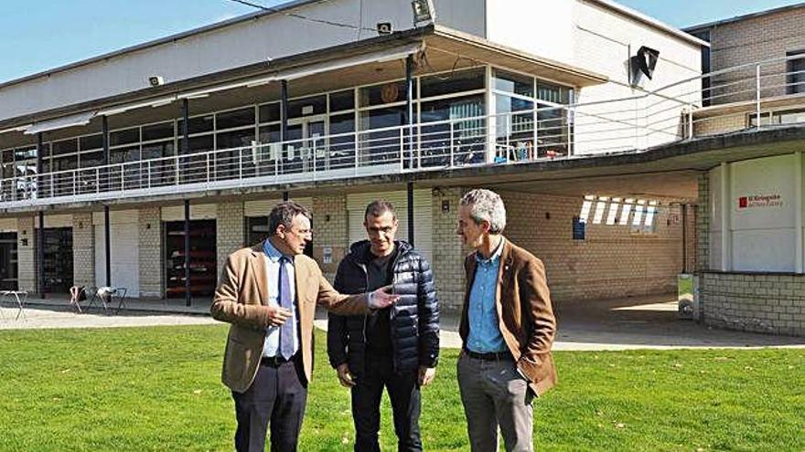 Albert Bramon, Albert Comas i Miquel Noguer, a la visita.