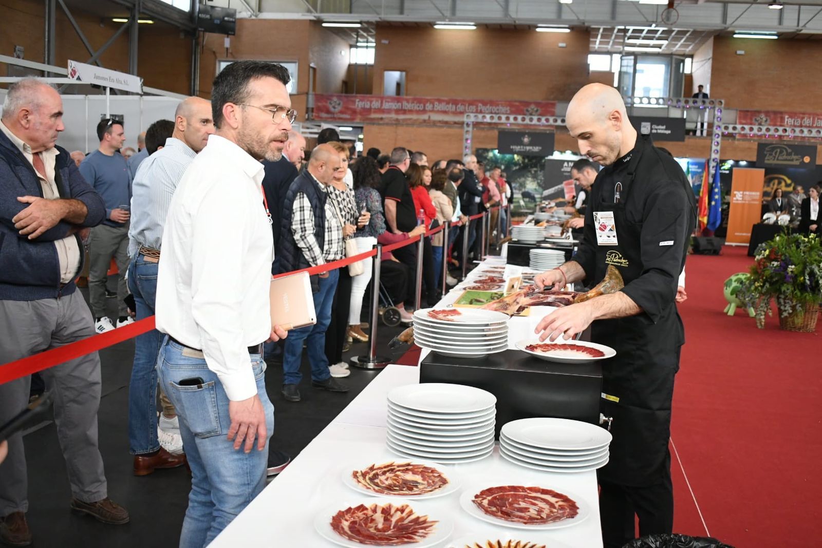 José Alcobendas, de Villanueva de Córdoba, gana el concurso nacional de cortadores de jamón
