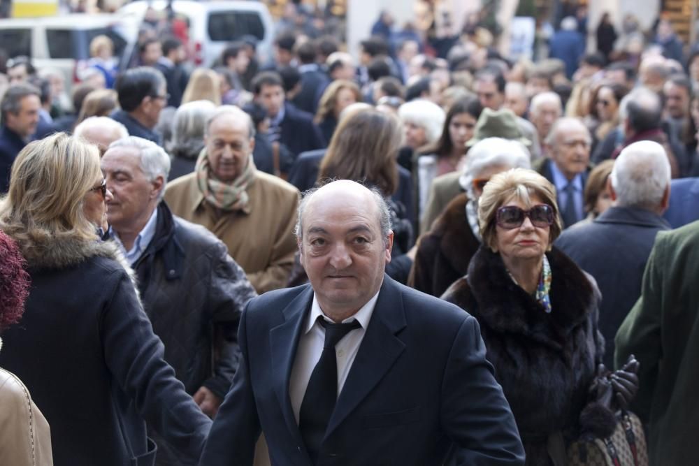 Multitudinario adiós a José María Figaredo"