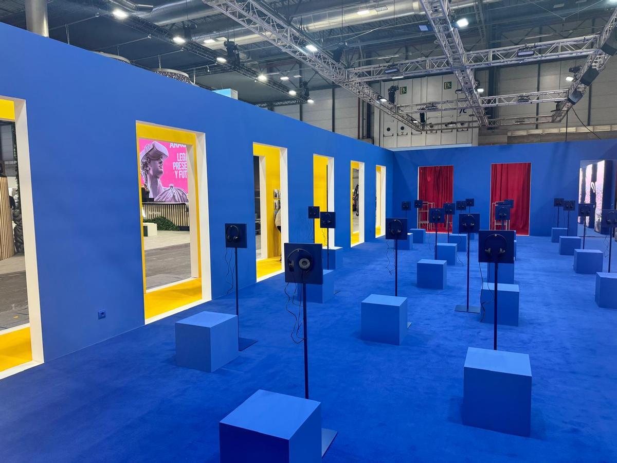 Interior del estand de Barcelona en Fitur.