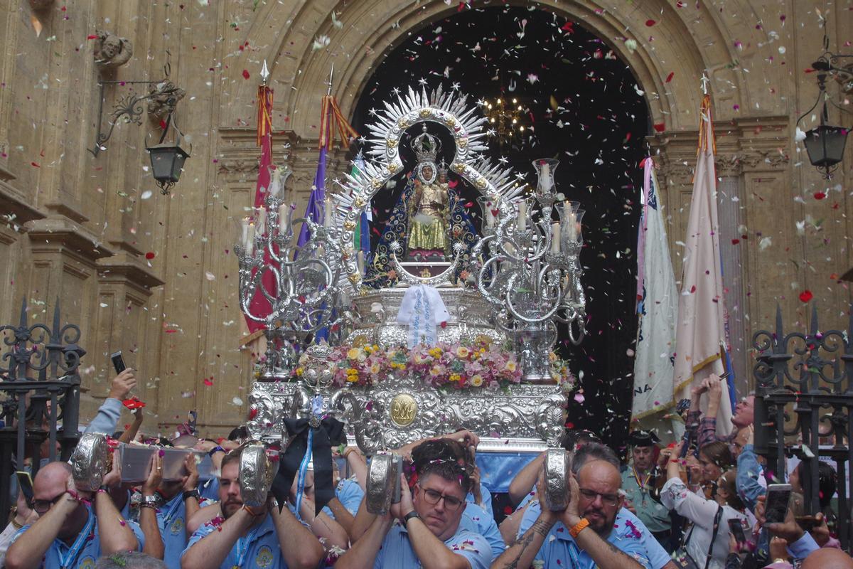 Rosario de la Aurora de la Archicofradía de la Pasión en los Mártires