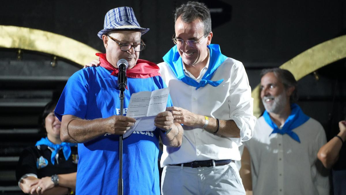 El alcalde de Leganés, Miguel Ángel Recuenco, durante las Fiestas de Butarque, que han cerrado edición con afluencia masiva y sin incidentes.