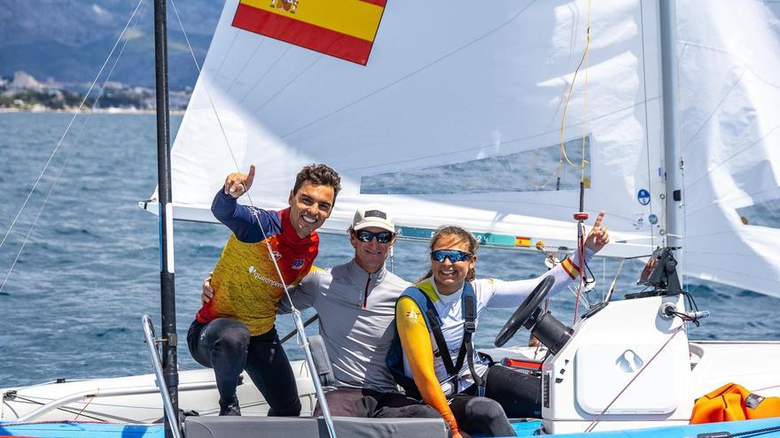Marta Cardona se proclama campeona del mundo de 470 mixto