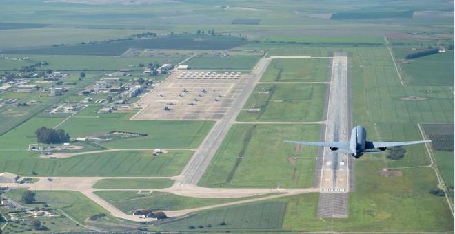 EEUU busca contratista privado para gestionar su base militar en España por décadas