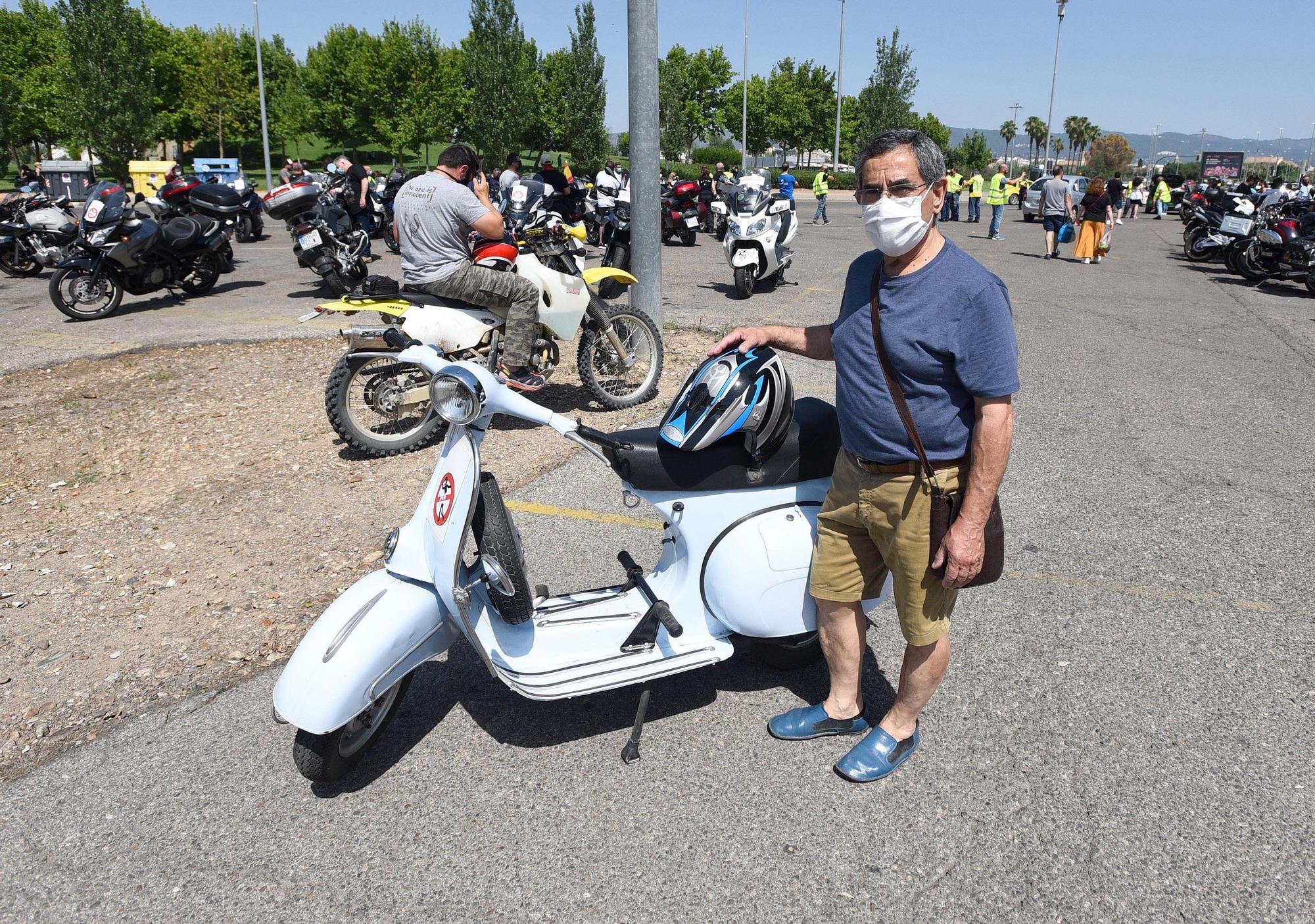 Concentración de motos para protestar por los peajes a las autovías