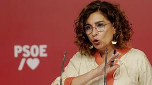 María Jesús Montero durante la rueda de prensa en la sede del PSOE. 