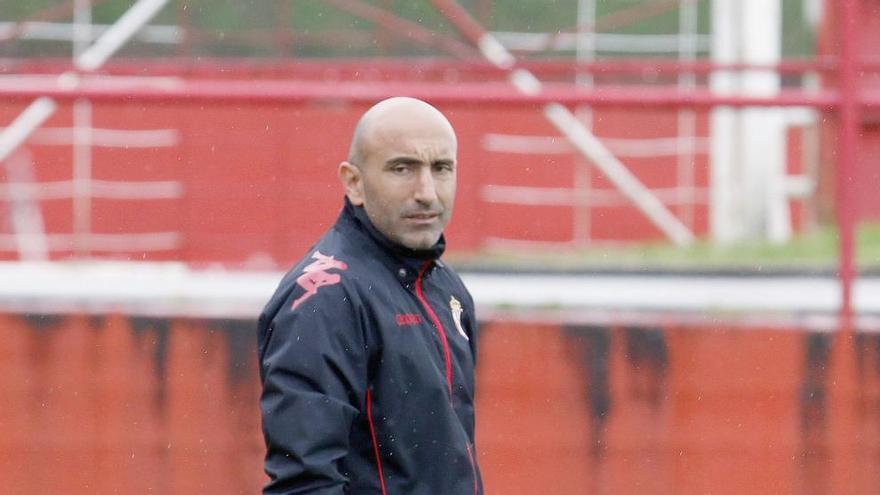 Abelardo: &quot;Me siento muy orgulloso de entrenar a este equipo y de esta afición&quot;