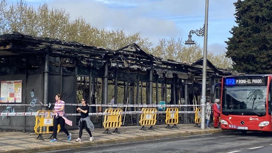 Mérida estrenará marquesina en el Paseo de Roma