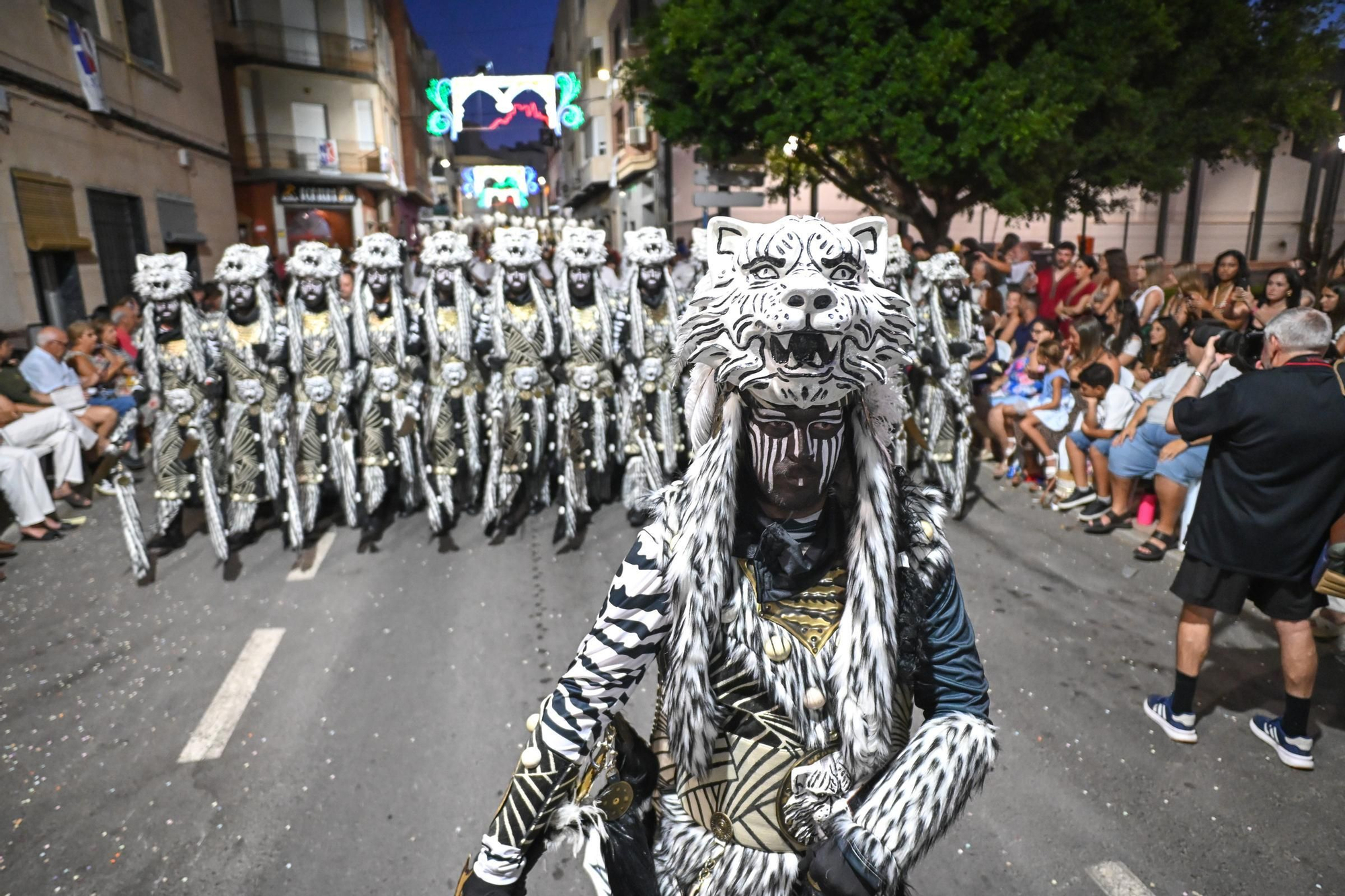 Las mejores imágenes de la Entrada Cristiana de las fiestas de Novelda