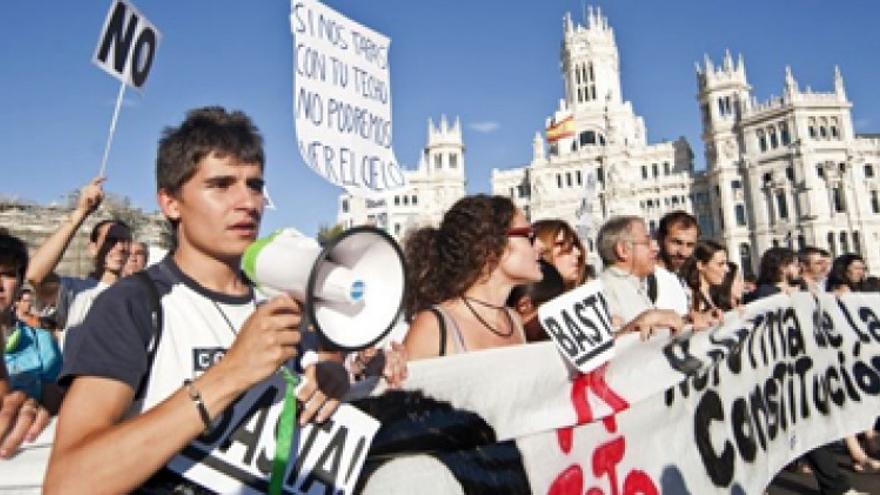 Varias entidades sociales convocan protestas contra la reforma de la Constitución