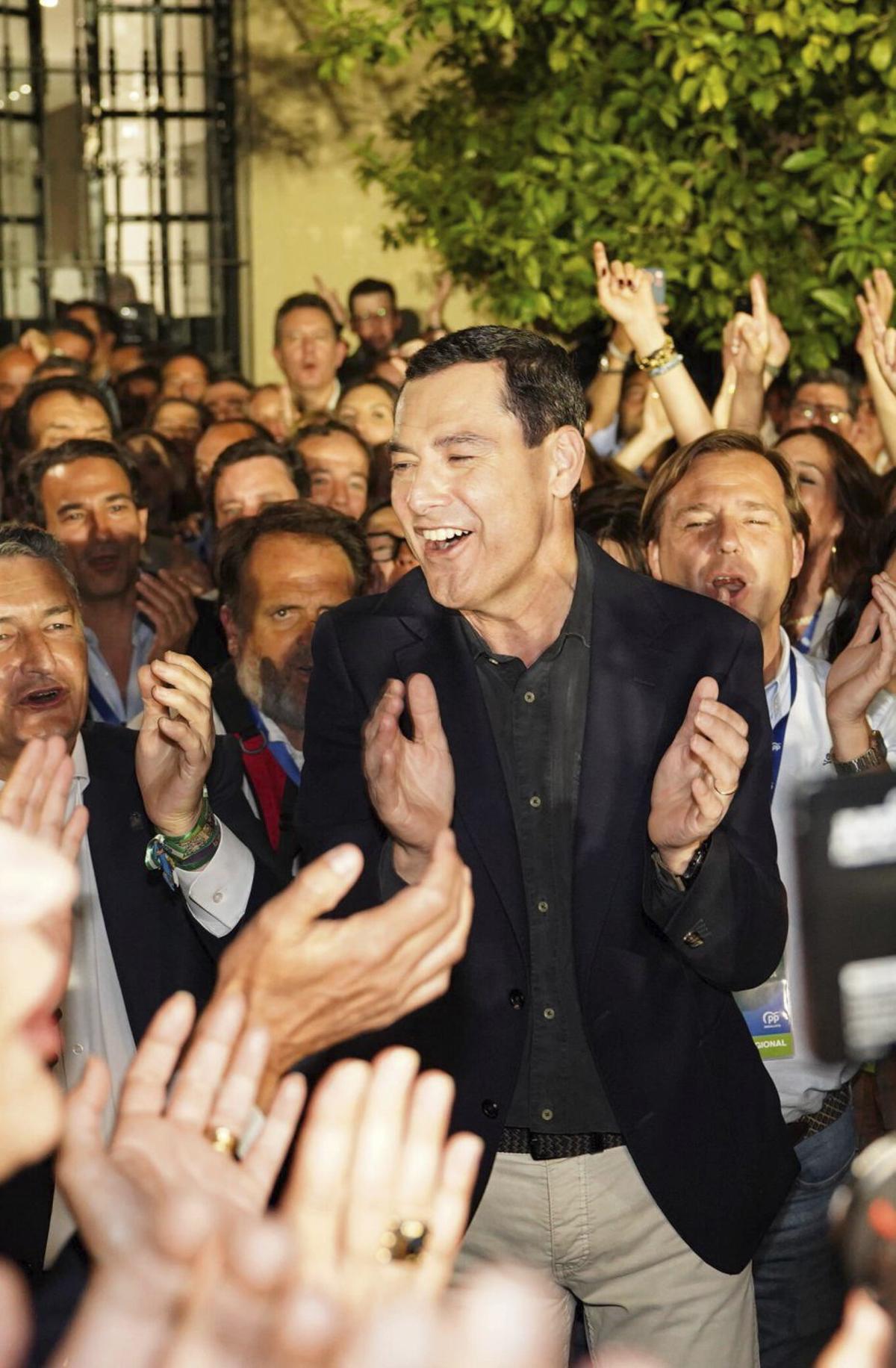El PP perd la majoria absoluta  i el PSOE s’enfonsa a Andalusia