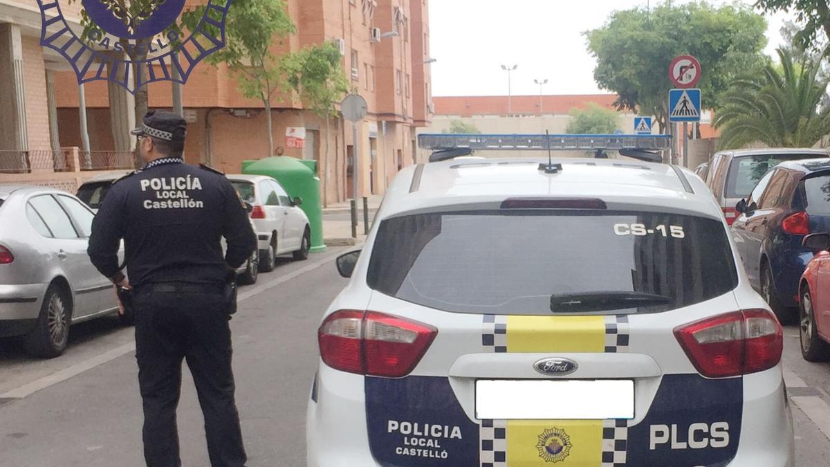 Una patrulla de la Policía Local de Castelló, en una imagen de archivo.