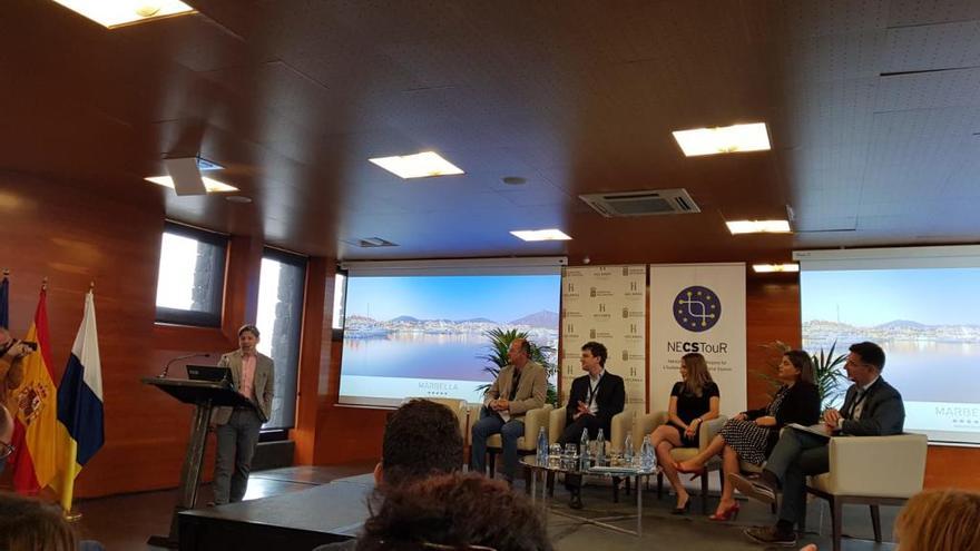 Luis Cardo, durante su intervención en el foro especializado en turismo.