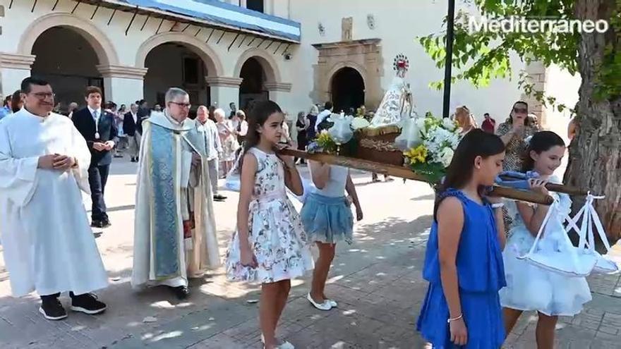 Castelló celebra la misa y procesión de la Lledonereta.