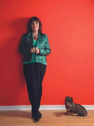 Rosa Montero, escritora: "Hay un prejuicio creciente y una agresividad contra la gente de una edad como nunca. Antes, llegar a viejo era algo prestigioso. Ahora se les considera trastos que no se sirven para nada, que están obsoletos tecnológicamente y que consumen los recursos de un país"