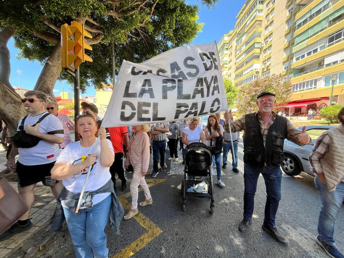 Vecinos manifestándose para conseguir el deslinde de El Palo.