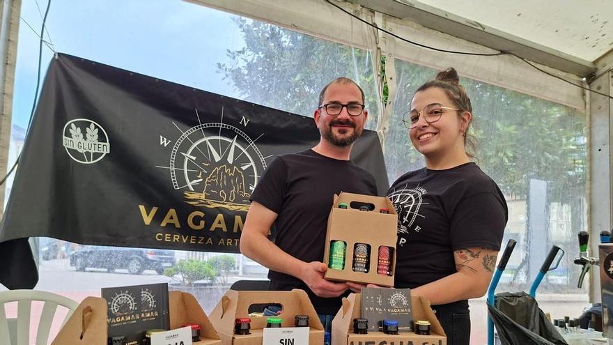 Cerveza sin gluten y made in Luarca: Dan García elabora 8.000 litros de su "Vagamar" en una fábrica de 48 metros cuadrados en su casa de Villar