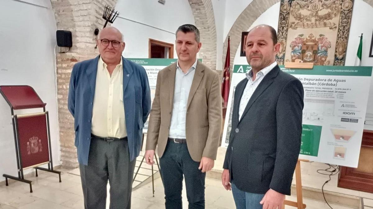 Jorge Jiménez, Francisco Acosta y Miguel Ruz, en la presentación del proyecto.